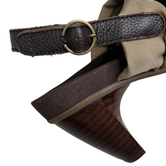 Aetrex - Essence™ Jamie Double Band Stretch Heel Sandal in Tan |Taupe Color| 9W - Picture 8 of 13